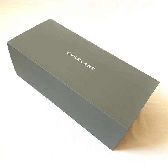 Authentic Everlane Knit Flats - Picture 4 of 11